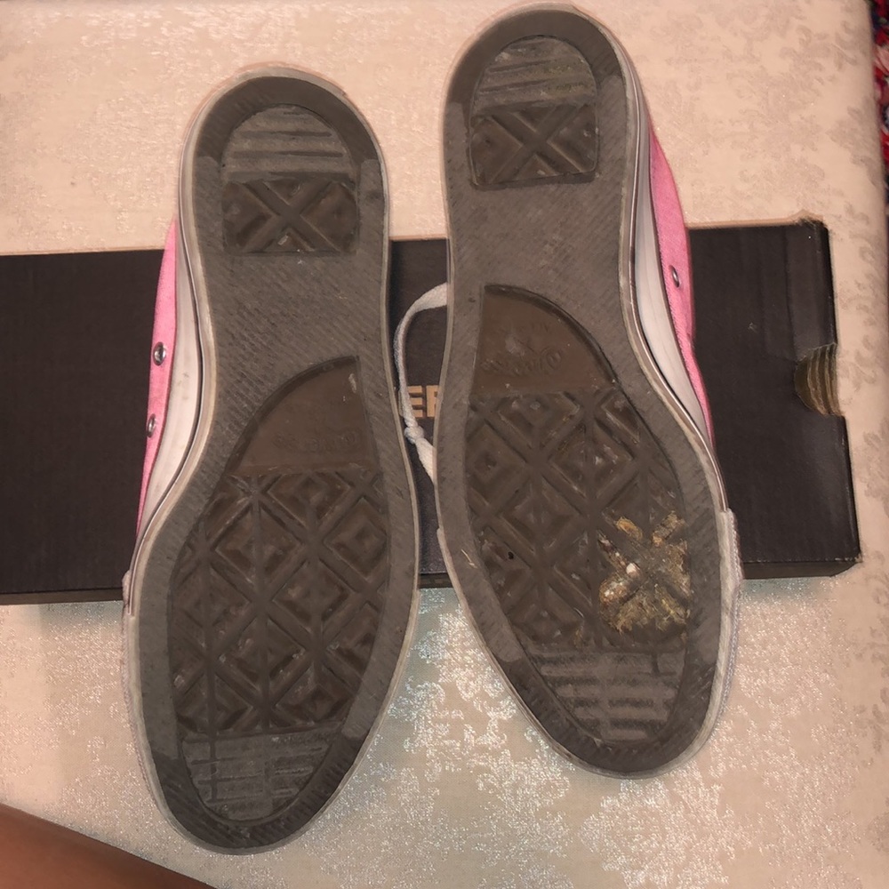 Neon pink Converse - Picture 3 of 4